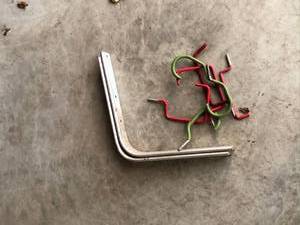 lot 112 image: Heavy duty Shelving Brackets  and Screw in hook Hangers