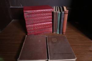 lot 54 image: Antique mini books Series