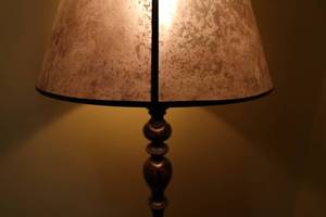 lot 148 image: Decorative Brass Lamp with mica flake lamp shade