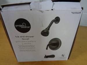 lot 86 image: New Tub and Shower Faucet Kit