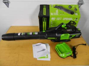 lot 21 image: New Greenworks Pro 60 Volt Lithium Ion Cordless Blower