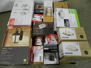 lot 65 image: Assorted Light Fixtures - Some need repair, parts, etc. Take what you want.