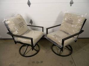 lot 70 image: New Pair of Swivel Patio Chairs with Cushions