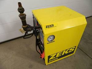 lot 4A image: Zeks Heat Sink Air Dryer