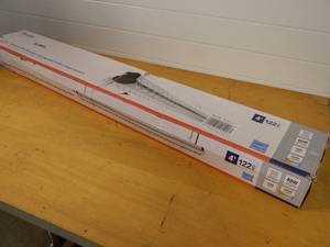 lot 118 image: 48 inch LED shop light. Diamond plate finish.