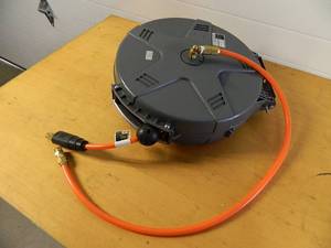 lot 153 image: New 50 ft Air Hose Reel