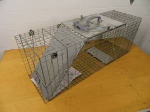 lot 160 image: New Havahart Easy Set Live Trap