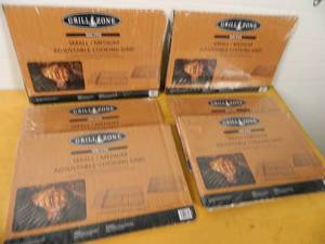 lot 183 image: 6 New Small  Medium Adjustable Cooking Grate