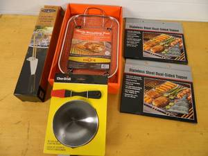 lot 189 image: 5 New BBQ Accessories