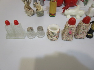 lot 191 image: Salt & Pepper Shakers & Toothpick Holders