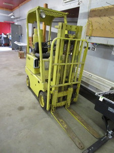 lot 2 image: Clark Forklift