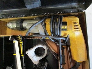lot 20 image: DeWalt Drill