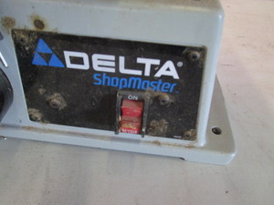 lot 27 image: Delta Shopmaster Sander
