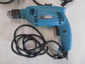 lot 35 image: Electric Drills