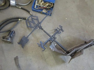 lot 45 image: Large Lot of Misc. Hardware & Shopping Cart