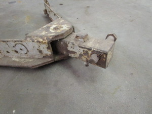 lot 67 image: Hitch 