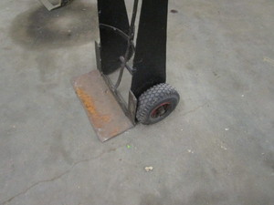 lot 81 image: 2 Wheel Hand Cart