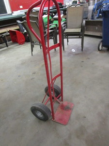 lot 82 image: 2 Wheel Hand Cart