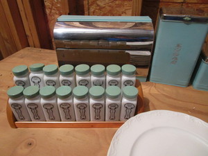 lot 177 image: Vintage Kitchen Items & China Set