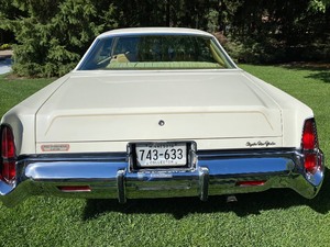 lot 3 image: 1978 Chrysler New Yorker