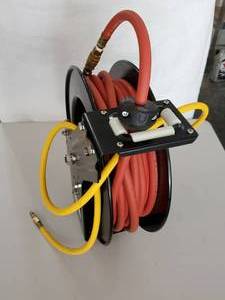 lot 67 image: Retractable Air Hose Reel