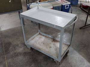 lot 204 image: Shop Cart 18 wide X 30 long X 31 tall