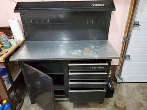 lot 217 image: Craftsman 65520 Workbench
