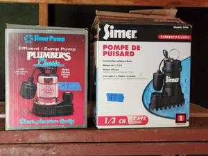 lot 47 image: Lot of Sump Pumps