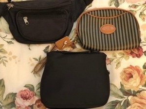 lot 125 image: Bag Lot