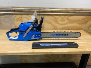lot 79 image: BLUE MAX 20 in. 52cc Gas Chainsaw