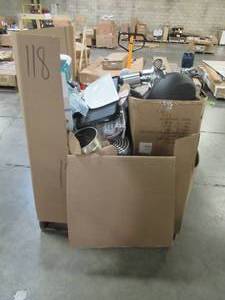 lot 117 image: WHOLESALE MIXED PALLET OF KITCHEN HOUSEWARES