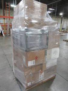 lot 202 image: WHOLESALE MIXED PALLET OF MISCELLANEOUS KITCHENWARE, STORAGE ITEMS, SMALL HOUSEWARES AND MORE