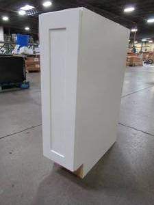 lot 237 image: Hampton Bay Cambridge Assembled 9x24.5x34.5 in. All Plywood Base Cabinet in White - Slight Scratches