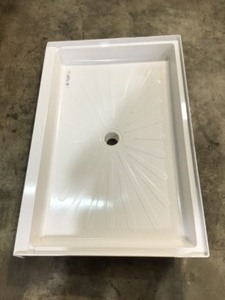 lot 12 image: MUSTEE Durabase 32 in. x 48 in. Single Threshold Shower Floor in White CUSTOMER RETURN SEE PICS