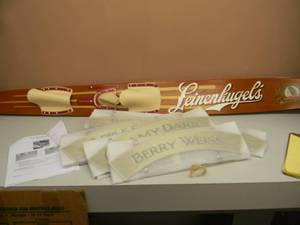 lot 50 image: NEW IN BOX ONLY OPENED FOR PICTURES - LEINENKUGELS WATER SKI DISPLAY ADVERTISING SIGN  - ANOTHER AWESOME PIECE FOR THE CAVE - APPROX 70 LONG - SEE PICTURES