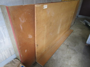 lot 137 image: WOODEN CONVEYOR COVER
