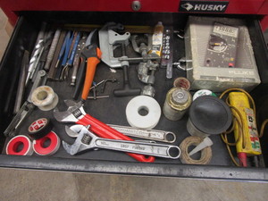 lot 152 image: HAND TOOLS AND ACCESSORIES