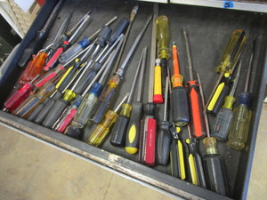 lot 158 image: HAND TOOLS