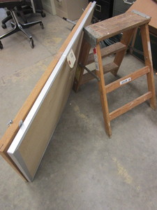 lot 199 image: STEP LADDER, WHITE BOARD, BULLETIN BOARD