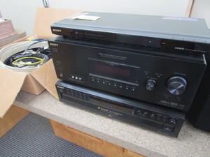 lot 201 image: SONY MULTI-CHANNEL AV STEREO RECEIVER, COMPACT DISC PLAYER, 5-DISC CDDVD PLAYER