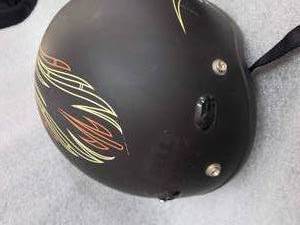 lot 19 image: Bell Skull Helmet