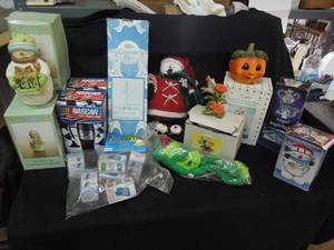 lot 53 image: Gifts Boxes, New Items