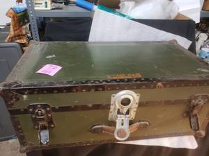 lot 72 image: Vintage Trunk Foot Locker