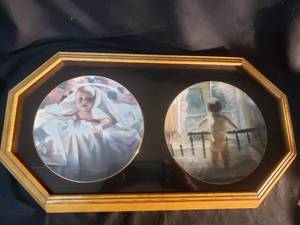 lot 93 image: Steve Hanks Collector Plates and Oak Case