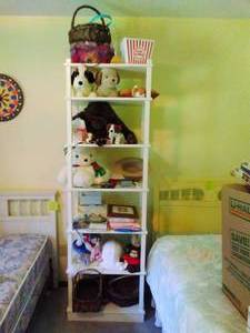 lot 18 image: Tall White Shelf & all Contents