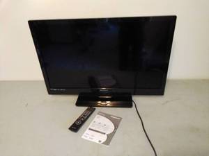 lot 29 image: 32 Magnavox LED TV