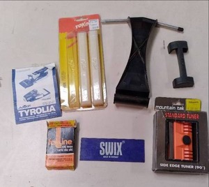 lot 7 image: Sporting Goods Lot (Ski Wax, SkiSn...