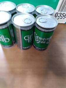 lot 61 image: Vintage Gemeinde Brau Pack...