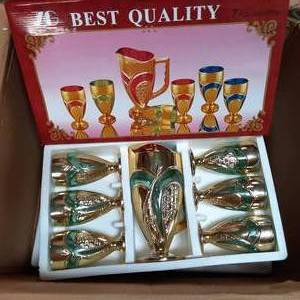 lot 117 image: Best Quality branded 7 pc cup and...