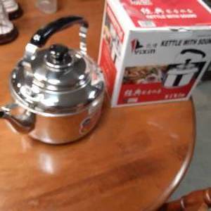 lot 159 image: 4L Stainless Whistling Tea Kettle.....